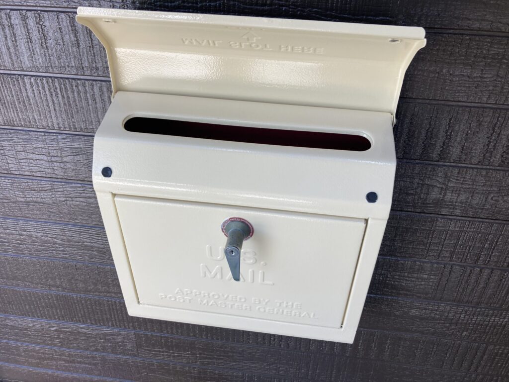 【大野城市】ポスト塗装完了！美しい仕上がりで家の印象をアップ✨