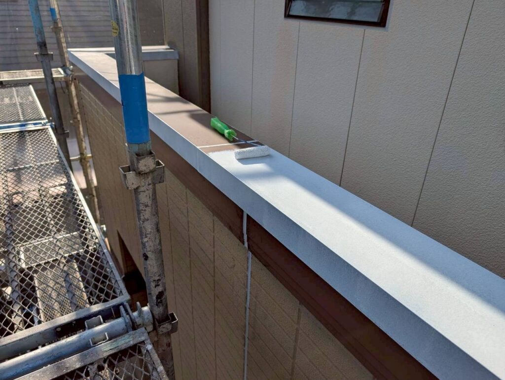 🔧小郡市 鉄部錆止め塗装の様子｜大切な鉄部を長持ちさせる下地処理✨